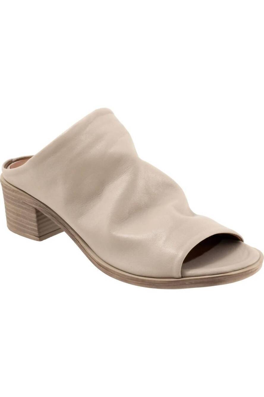 NEW BUENO women's ocean block heel sandal in light grey